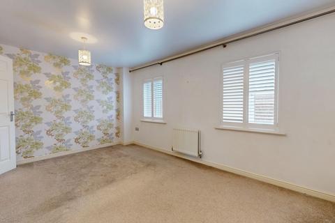 12 Violet Way, Kingsnorth, Ashford, TN23 3GH