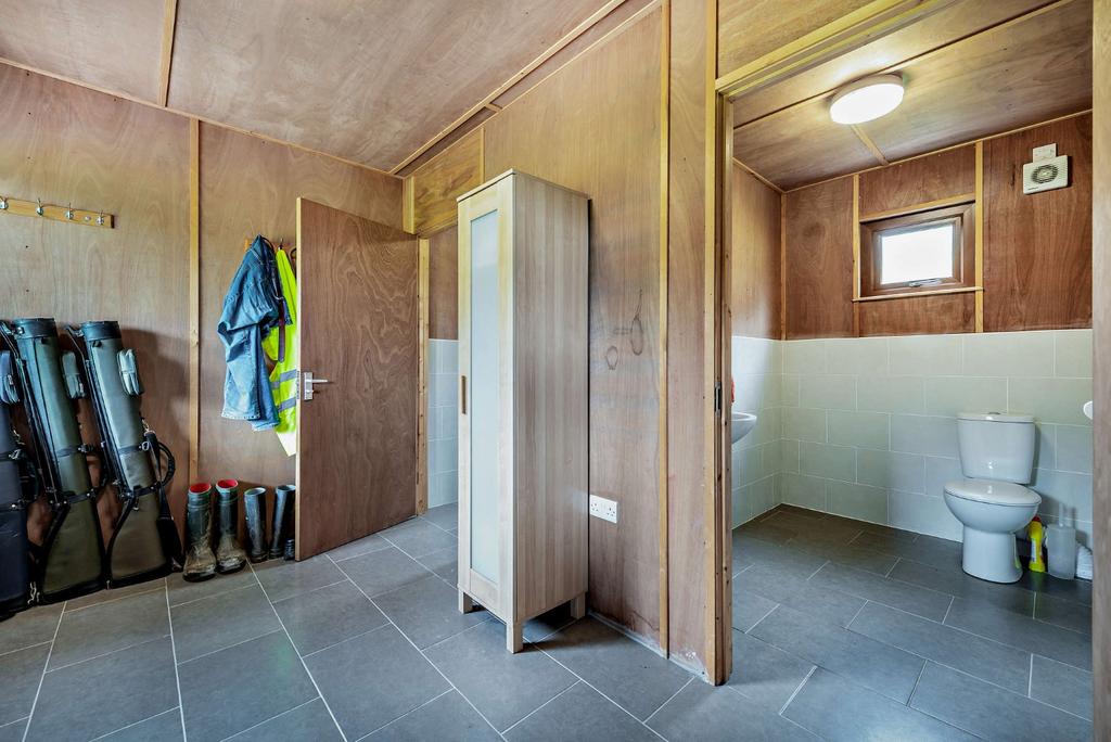 Boot Room &amp; Toilet