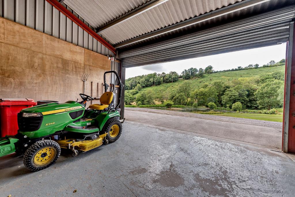 Agricultural Building / Workshop