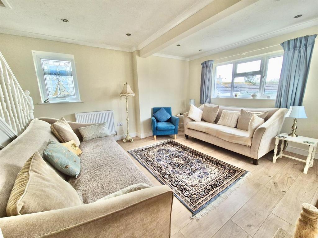 New living room photo.jpeg