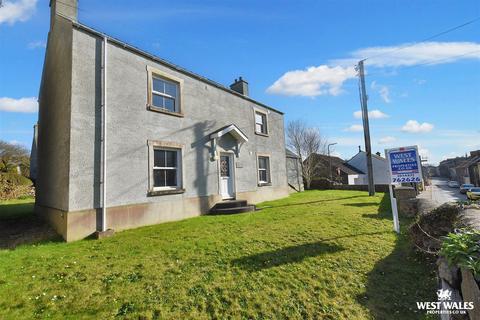 4 bedroom detached house for sale, Nun Street, St. Davids