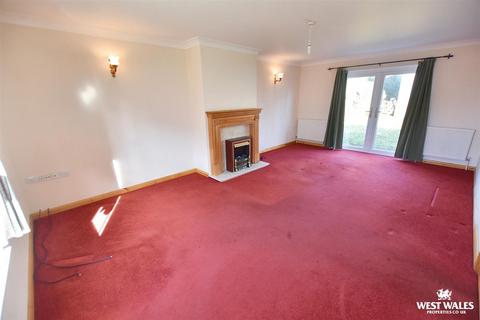 4 bedroom detached house for sale, Nun Street, St. Davids