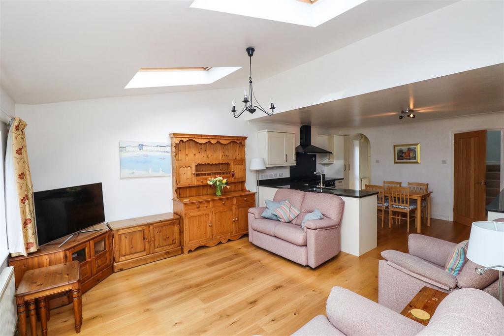 Kitchen/Breakfast/Family Room