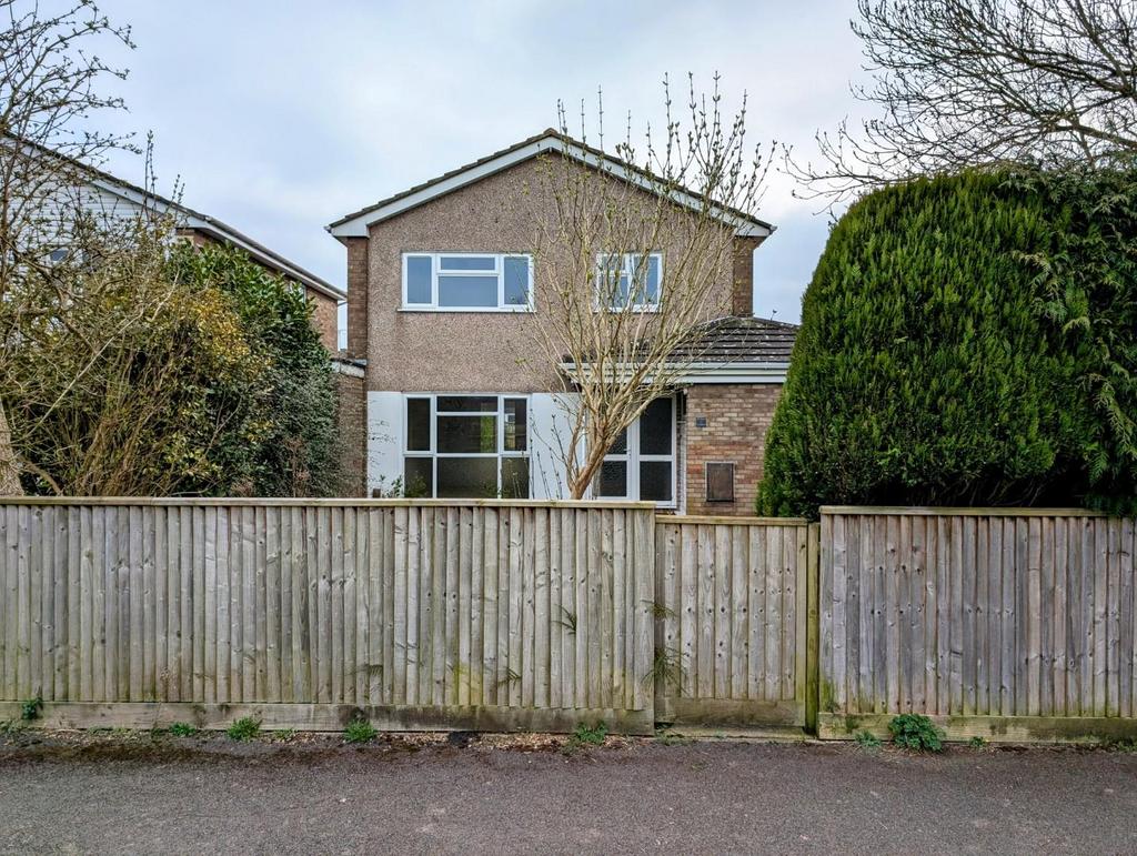 31 Quedgeley front shot 1.jpg