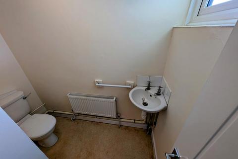 31 Quedgeley, Yate, Bristol, BS37 4JJ
