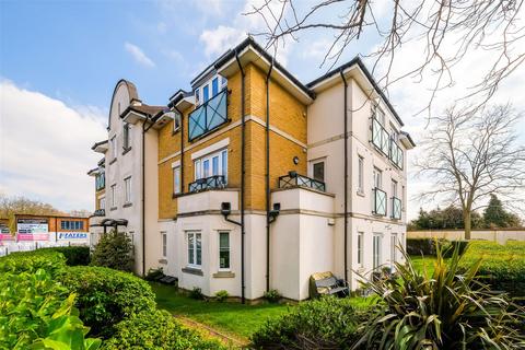 2 bedroom flat to rent, Maple Lodge, Roding Lane, Buckhurst Hill