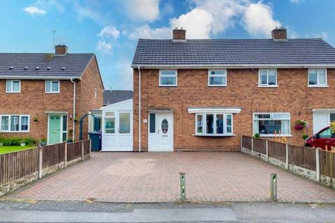 2 bedroom semi-detached house to rent, Parklands Road, Wolverhampton WV1