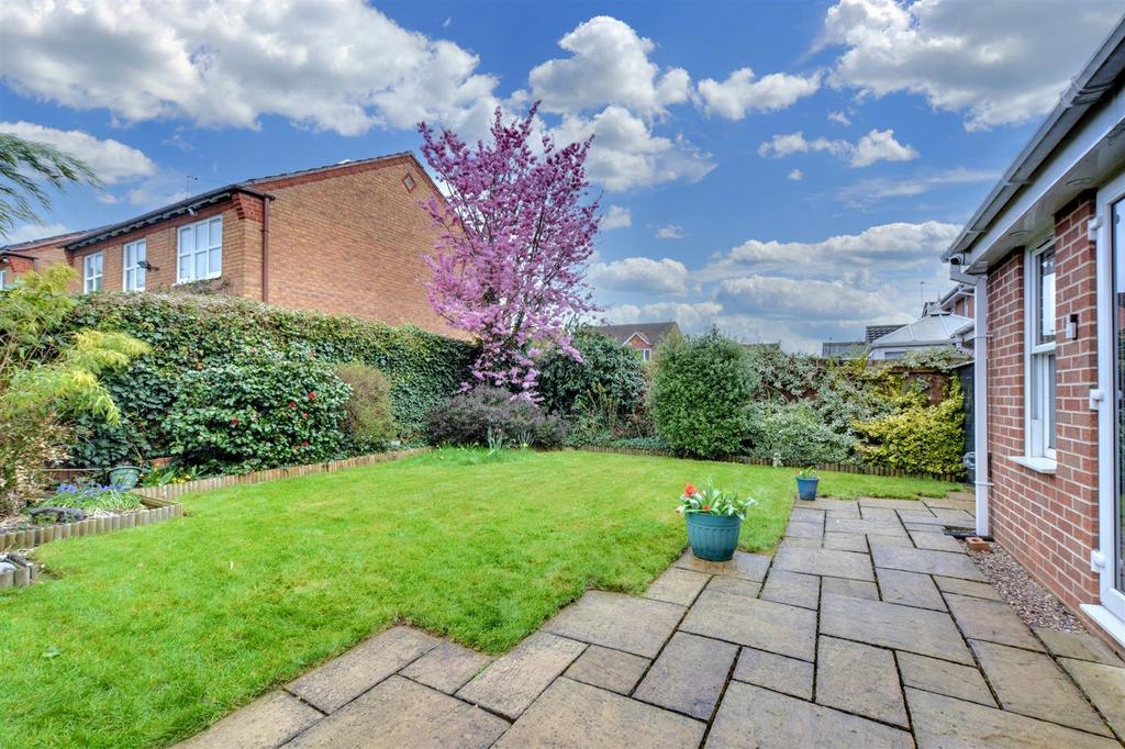 Garden 1.jpeg