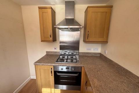 2 bedroom terraced house to rent, Elton Street, Corby NN17