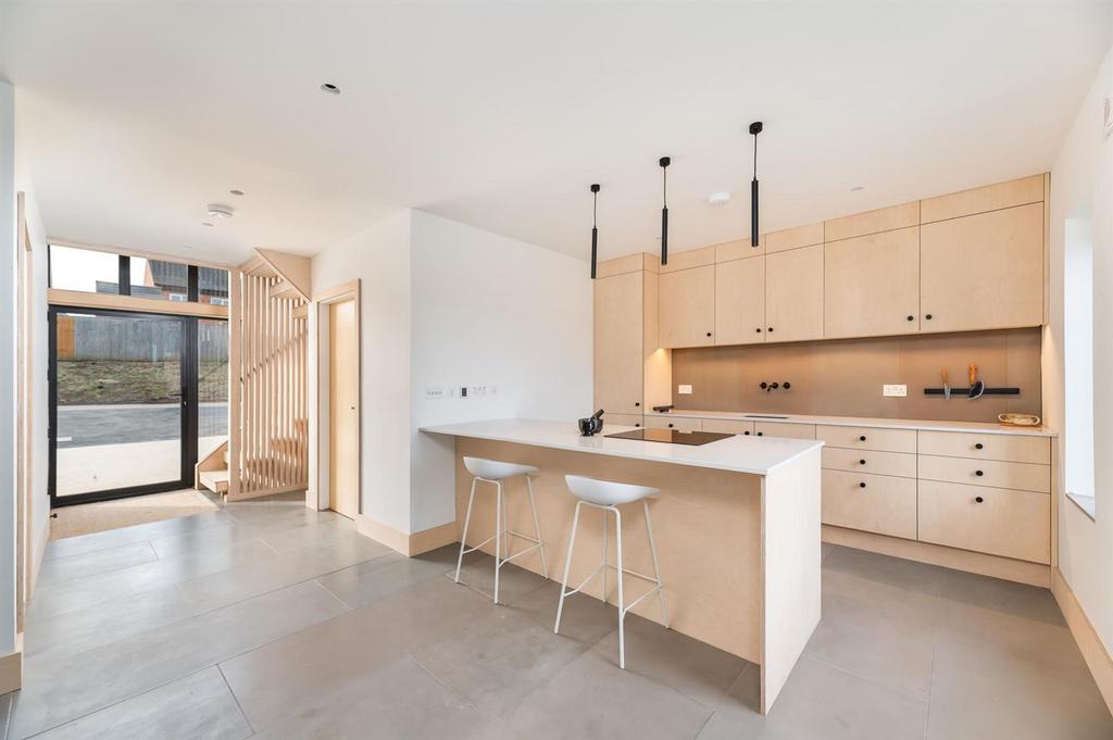 Kitchen/dining