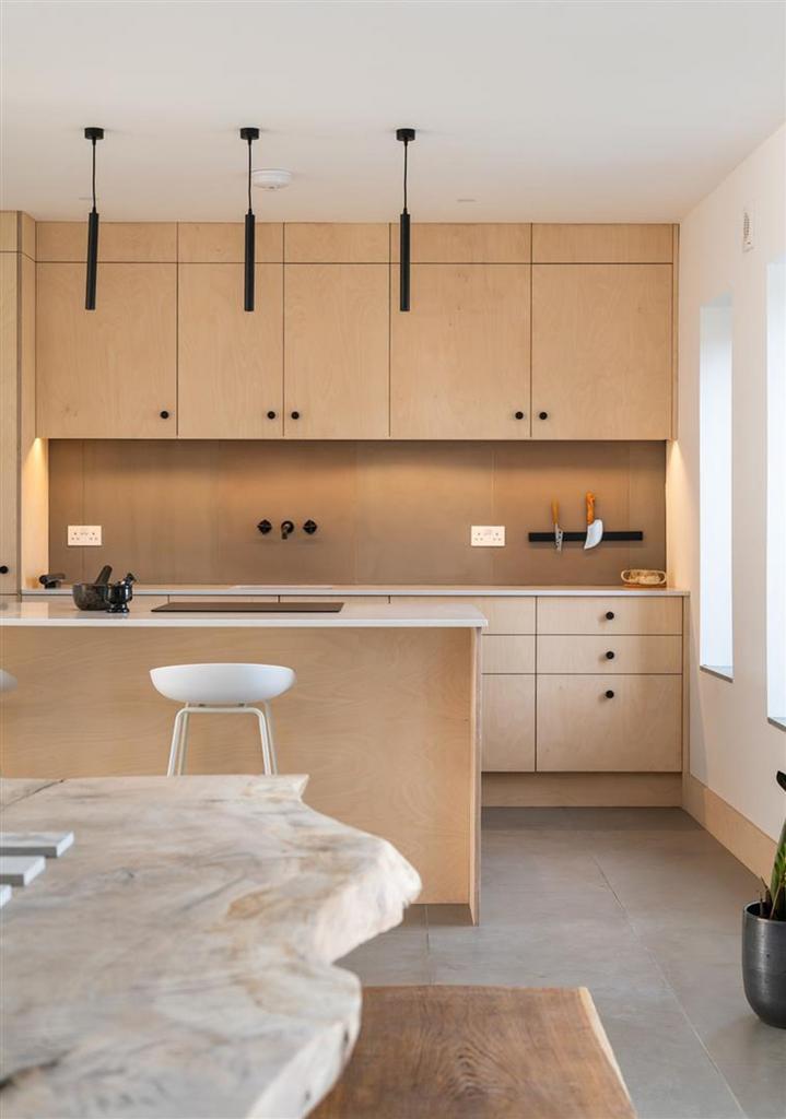 Kitchen/dining