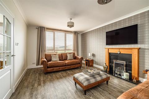 2 Nichol View, Galashiels, TD1 1NP