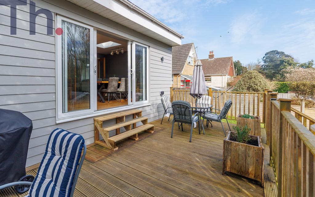 Outdoor Dining Area