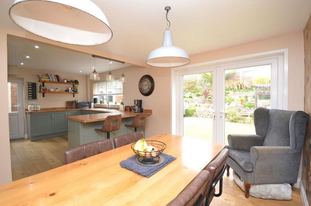 Open Plan Dining