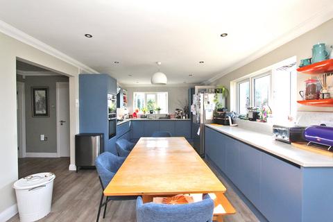 undefined, Wootton Road, Tiptoe, Hampshire, SO41