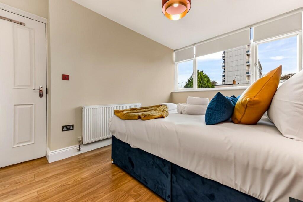 242054 Cassland Road Serviced Apartment IMG 14 0000.j