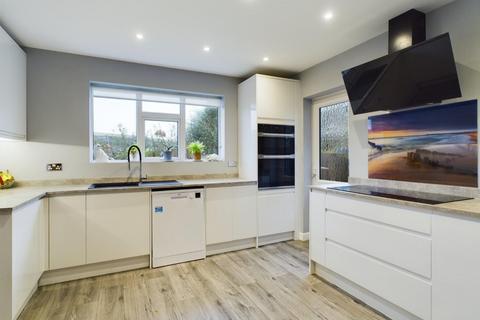 4 bedroom detached house for sale, Tumulus Road, Saltdean