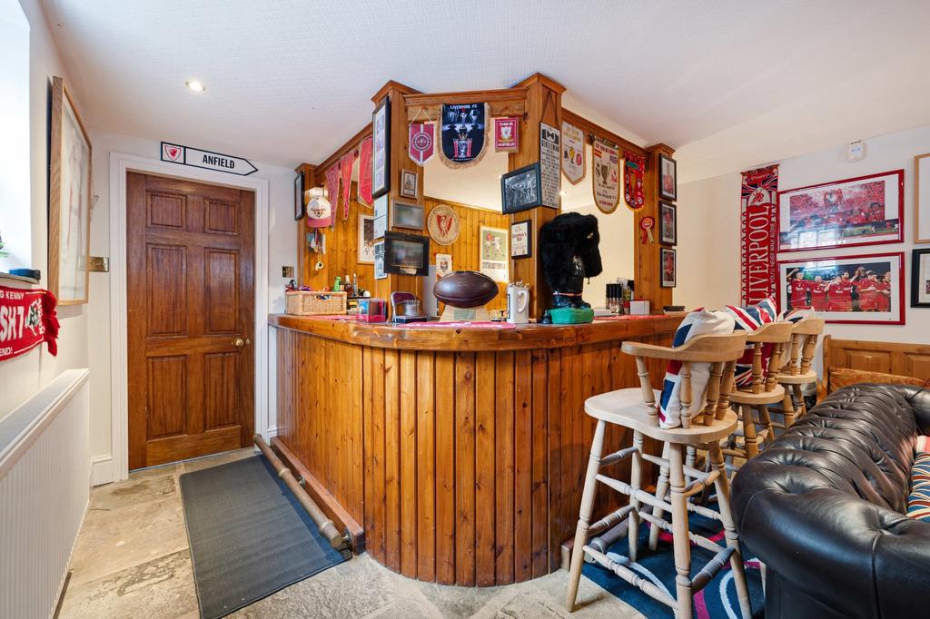 Coach House