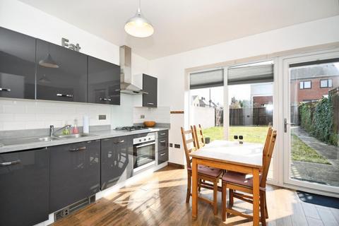 62 Brearley Drive, Sheffield, S5 8BF