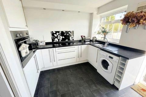 2 bedroom terraced house to rent, Clarehaven, Stapleford. NG9 7JF