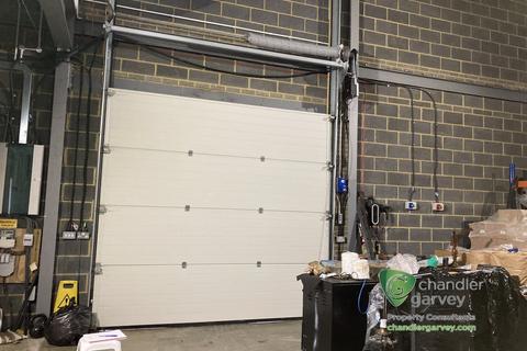 Industrial unit to rent, Moor Road, Chesham HP5