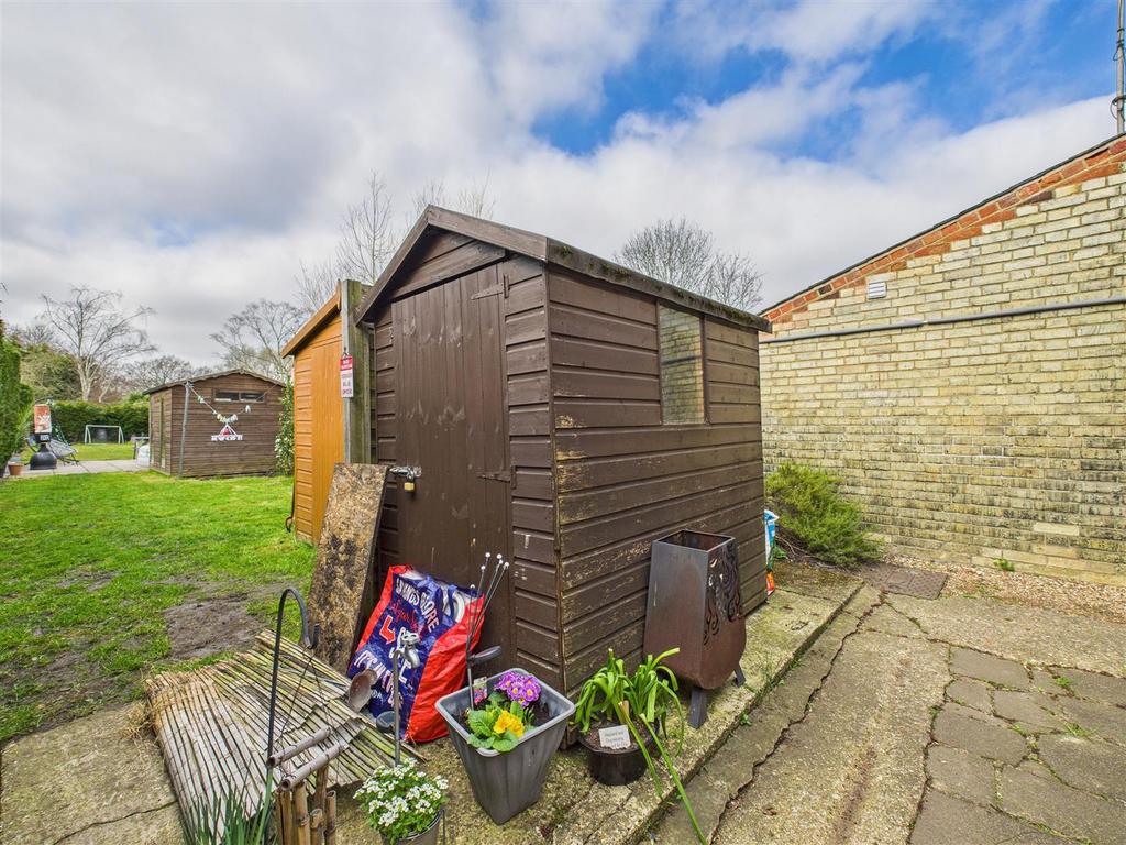 CAM04360 G0-PR0046-STILL014.jpg