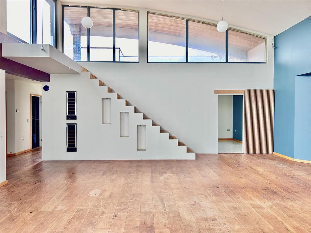Stairs to roof terrace.jpeg