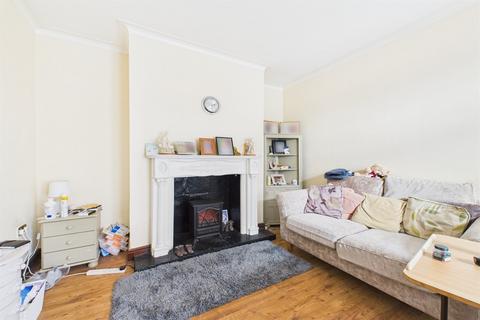 3 bedroom end of terrace house for sale, St Barnabas Road, Middlesbrough, TS5