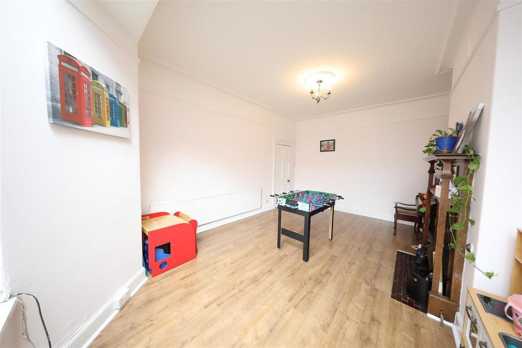 Reception/play room