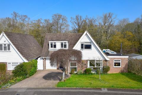 31 Haffenden Road, Tenterden, TN30 6QE