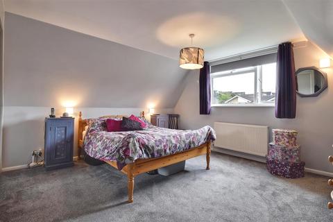 31 Haffenden Road, Tenterden, TN30 6QE
