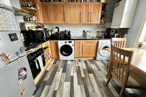 2 bedroom apartment for sale, Warbreck Drive, Blackpool FY2