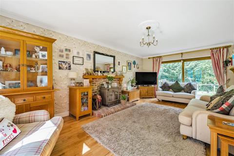 undefined, Felmersham, Bedford MK43
