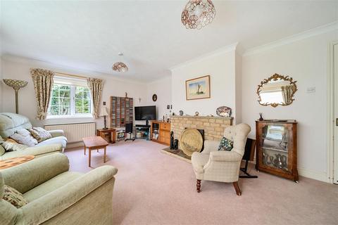 5 Windsor Gardens, Bedford, MK40 3BU