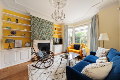 3 bedroom semi-detached house for sale, Charlton Lane, Greenwich SE7