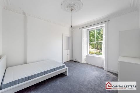 undefined, Newhouse, Stirling FK8