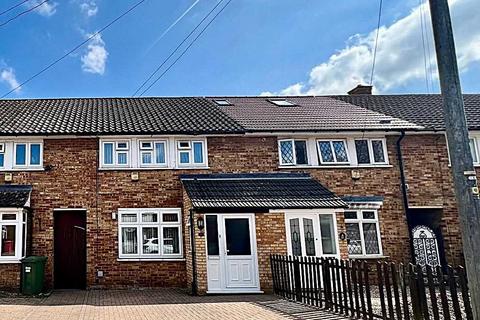 15 Spencer Road, Slough, SL3 8RS