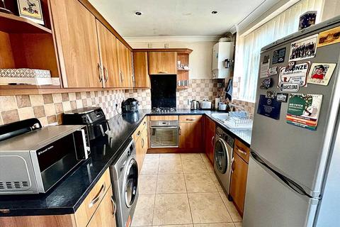 15 Spencer Road, Slough, SL3 8RS