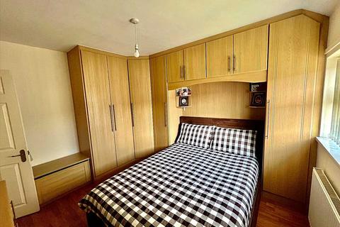 15 Spencer Road, Slough, SL3 8RS