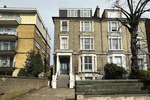 2 bedroom flat for sale, Flat 9 Klara Court, 130 Haverstock Hill, Belsize Park, London, NW3 2AY