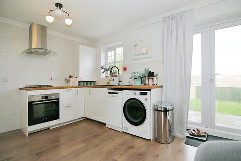 48 Borrowdale Crescent, Leeds, LS12 2JB