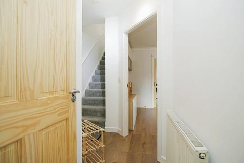 48 Borrowdale Crescent, Leeds, LS12 2JB