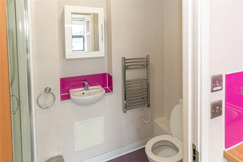 Studio to rent, Crown House, City Centre BS1
