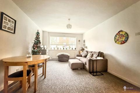 2 bedroom flat for sale, Northwood Square, Fareham PO16