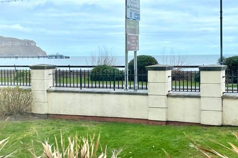 2 bedroom retirement property for sale, Clarence Road, Craig y Don, Llandudno