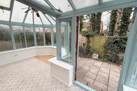 2 bedroom mews for sale, School Road, Henley-in-Arden