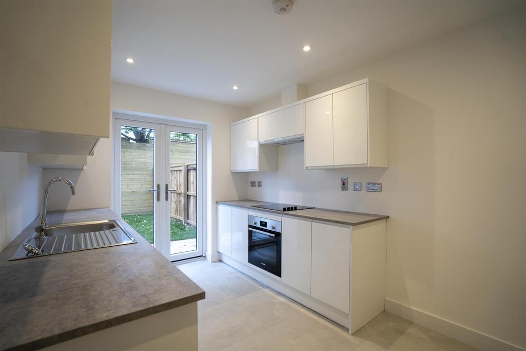 St Lawrence Place-05.jpg