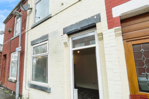 2 bedroom terraced house to rent, Lupton Street, Denton, Manchester, Greater Manchester, M34