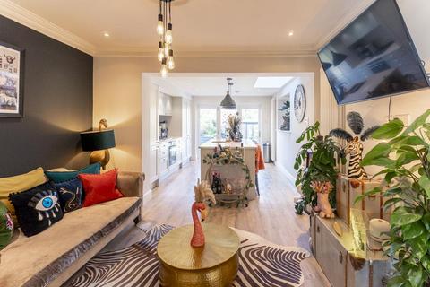33 Binfield Road, Byfleet, West Byfleet, KT14 7PN