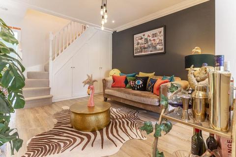 33 Binfield Road, Byfleet, West Byfleet, KT14 7PN